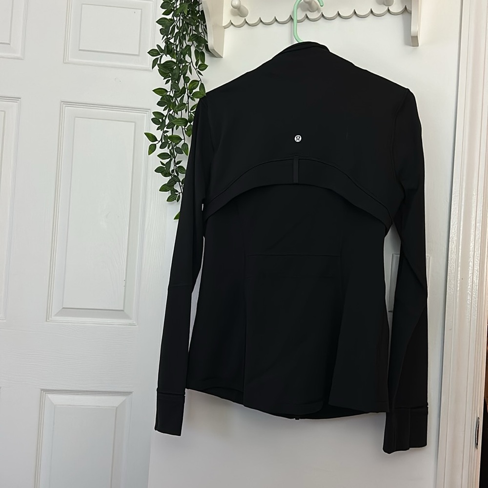 Lululemon Black Define Jacket Size 12 - image 4
